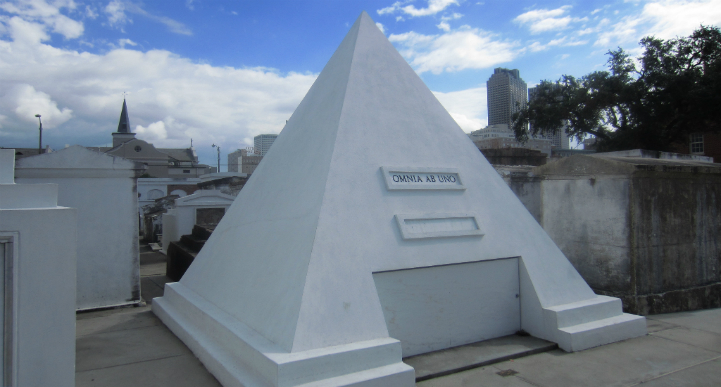 Nicolas Cage’s tomb