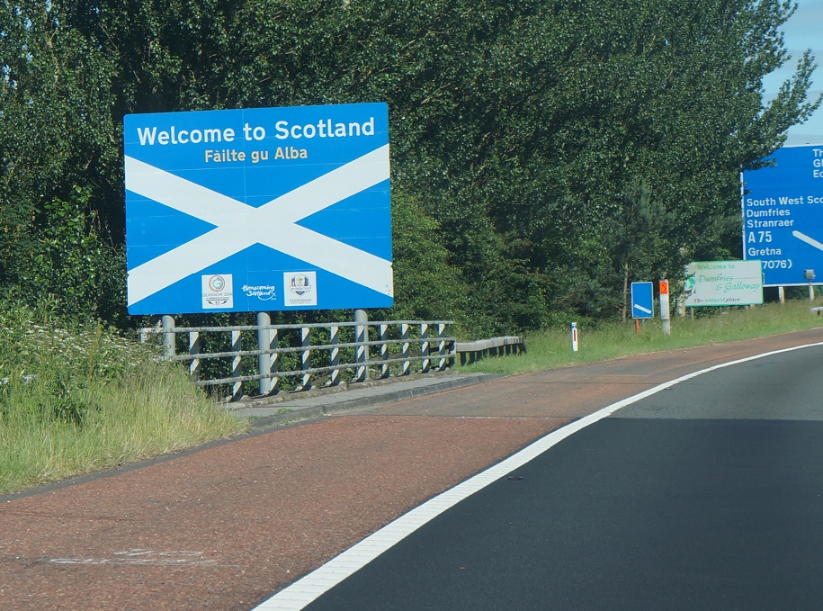 Beschreibung: scotlandsign.JPG